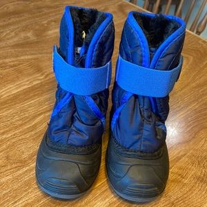 Kamik Kids Snowbug boots, size 6.